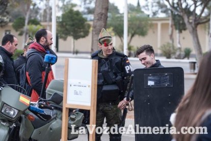 La Brigada de la Legión (Brileg) abre sus puertas a centros escolares de la provincia. Fotos: Fran Muñoz