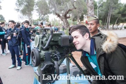La Brigada de la Legión (Brileg) abre sus puertas a centros escolares de la provincia. Fotos: Fran Muñoz