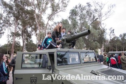 La Brigada de la Legión (Brileg) abre sus puertas a centros escolares de la provincia. Fotos: Fran Muñoz
