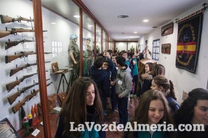 La Brigada de la Legión (Brileg) abre sus puertas a centros escolares de la provincia. Fotos: Fran Muñoz