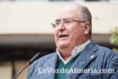 Gádor presume de naranjas en su cita anual más multitudinaria