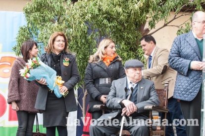 Gádor presume de naranjas en su cita anual más multitudinaria