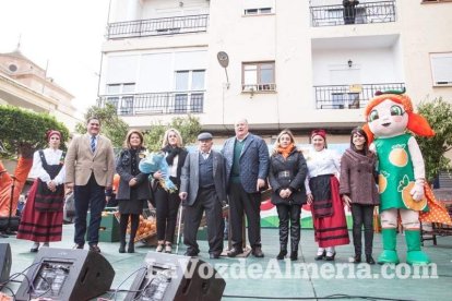Gádor presume de naranjas en su cita anual más multitudinaria