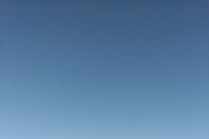 El Desembarco Pirata devuelve el brillo del eterno verano. Cientos de personas abarrotan San José durante la recreación teatral.