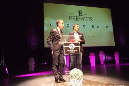 ‘Premios Círculo Rojo’, II gala de las letras con todos los ingredientes. Mil invitados llenan el Teatro Auditorio de El Ejido.