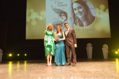 ‘Premios Círculo Rojo’, II gala de las letras con todos los ingredientes. Mil invitados llenan el Teatro Auditorio de El Ejido.
