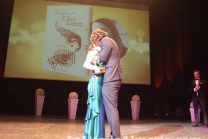 ‘Premios Círculo Rojo’, II gala de las letras con todos los ingredientes. Mil invitados llenan el Teatro Auditorio de El Ejido.