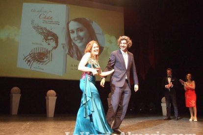 ‘Premios Círculo Rojo’, II gala de las letras con todos los ingredientes. Mil invitados llenan el Teatro Auditorio de El Ejido.