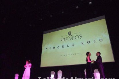 ‘Premios Círculo Rojo’, II gala de las letras con todos los ingredientes. Mil invitados llenan el Teatro Auditorio de El Ejido.