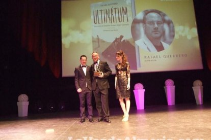 ‘Premios Círculo Rojo’, II gala de las letras con todos los ingredientes. Mil invitados llenan el Teatro Auditorio de El Ejido.