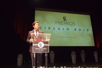 ‘Premios Círculo Rojo’, II gala de las letras con todos los ingredientes. Mil invitados llenan el Teatro Auditorio de El Ejido.