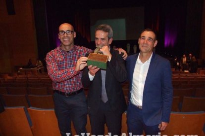 ‘Premios Círculo Rojo’, II gala de las letras con todos los ingredientes. Mil invitados llenan el Teatro Auditorio de El Ejido.