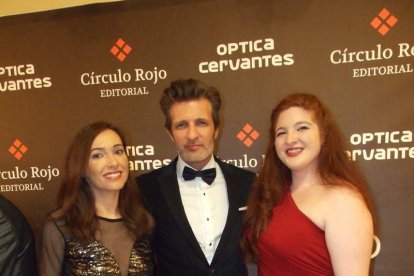 ‘Premios Círculo Rojo’, II gala de las letras con todos los ingredientes. Mil invitados llenan el Teatro Auditorio de El Ejido.