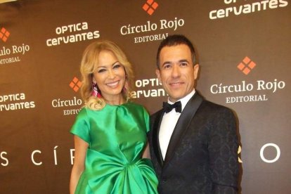 ‘Premios Círculo Rojo’, II gala de las letras con todos los ingredientes. Mil invitados llenan el Teatro Auditorio de El Ejido.