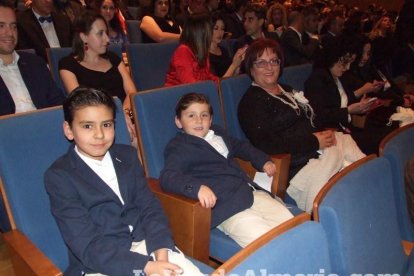 ‘Premios Círculo Rojo’, II gala de las letras con todos los ingredientes. Mil invitados llenan el Teatro Auditorio de El Ejido.