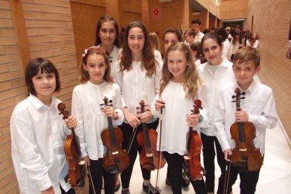 El Auditorio Maestro Padilla ha vivido con intensidad uno de los grandes espectáculos, donde han participado numerosos niños, como músico