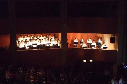 El Auditorio Maestro Padilla ha vivido con intensidad uno de los grandes espectáculos, donde han participado numerosos niños, como músico