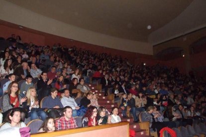 El Auditorio Maestro Padilla ha vivido con intensidad uno de los grandes espectáculos, donde han participado numerosos niños, como músico