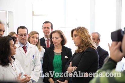 La presidenta de la Junta de Andalucía, Susana Díaz, visita Vera y los Campos de Níjar. Fotos: Fran Muñoz.