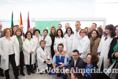 La presidenta de la Junta de Andalucía, Susana Díaz, visita Vera y los Campos de Níjar. Fotos: Fran Muñoz.
