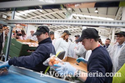 La presidenta de la Junta de Andalucía, Susana Díaz, visita Vera y los Campos de Níjar. Fotos: Fran Muñoz.