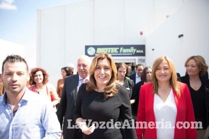 La presidenta de la Junta de Andalucía, Susana Díaz, visita Vera y los Campos de Níjar. Fotos: Fran Muñoz.