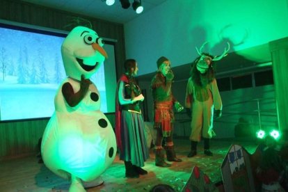 Las fiestas de Benahadux cuentan con una gran participación de benaducenses y visitantes en las distintas actividades que el alcalde de Ben