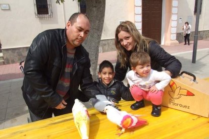 Las fiestas de Benahadux cuentan con una gran participación de benaducenses y visitantes en las distintas actividades que el alcalde de Ben
