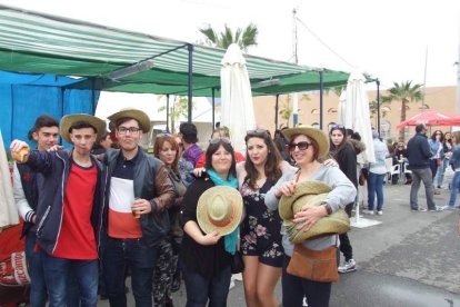 Las fiestas de Benahadux cuentan con una gran participación de benaducenses y visitantes en las distintas actividades que el alcalde de Ben