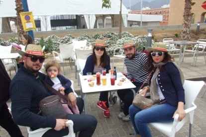 Las fiestas de Benahadux cuentan con una gran participación de benaducenses y visitantes en las distintas actividades que el alcalde de Ben