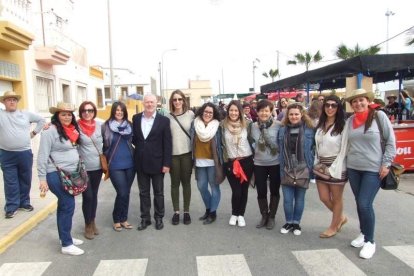 Las fiestas de Benahadux cuentan con una gran participación de benaducenses y visitantes en las distintas actividades que el alcalde de Ben