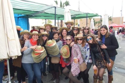 Las fiestas de Benahadux cuentan con una gran participación de benaducenses y visitantes en las distintas actividades que el alcalde de Ben