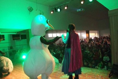 Las fiestas de Benahadux cuentan con una gran participación de benaducenses y visitantes en las distintas actividades que el alcalde de Ben