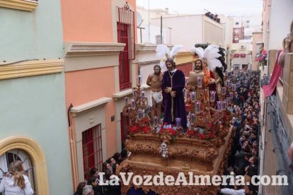 Galería fotográfica del lunes Santo. Fotos: Juan Sánchez