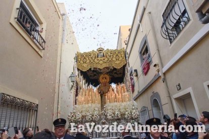 Galería fotográfica del lunes Santo. Fotos: Juan Sánchez