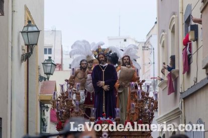 Galería fotográfica del lunes Santo. Fotos: Juan Sánchez