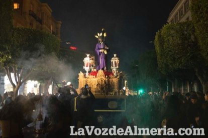 Galería fotográfica del lunes Santo. Fotos: Fran Muñoz