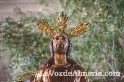 Procesión de la Real e Ilustre Confeccionista y Universitaria Hermandad de Nazarenos de Nuestro Padre Jesús de la Oración en el Huerto y 