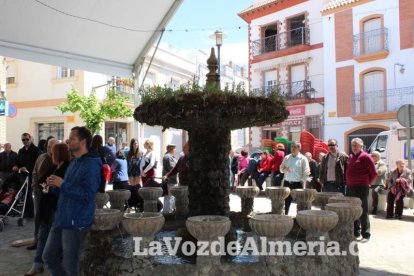 El municipio almeriense de Abrucena, en pleno Parque Natural del Parque Nacional de Sierra Nevada, está celebrando las Fiestas Patronales e