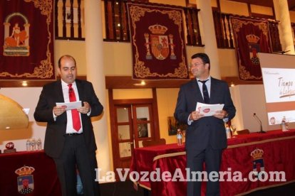 Entrega de los Premios de la Asociación de Jóvenes Empresarios de Almería en el Castillo de Santa Ana de Roquetas. Fotos: JABarrios.