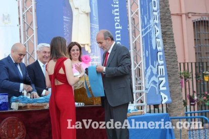 La treinta y una promoción del Colegio de la Compañía de María celebró el acto en el patio central. El acto académico se celebró al c