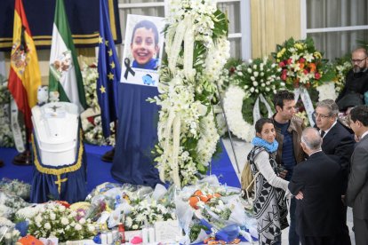 Capilla ardiente del pequeño Gabriel Cruz Ramírez instalada en la Diputación de Almería.