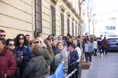 Capilla ardiente del pequeño Gabriel Cruz Ramírez instalada en la Diputación de Almería.