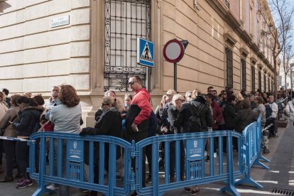 Capilla ardiente del pequeño Gabriel Cruz Ramírez instalada en la Diputación de Almería.