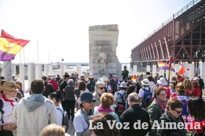 Cientos de ‘peregrinos’ de la historia llegan a Almería