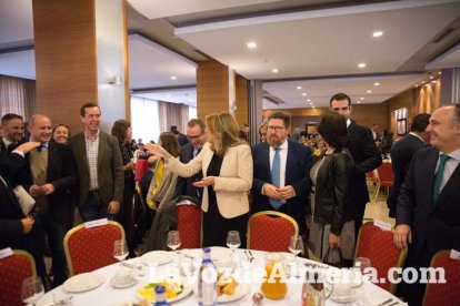 Desayunos La Voz con Susana Díaz