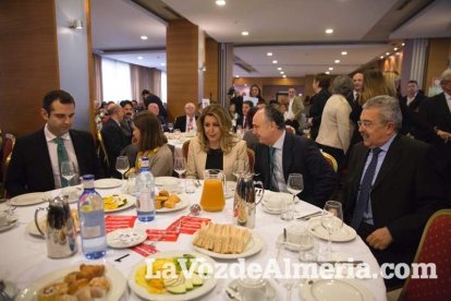 Desayunos La Voz con Susana Díaz