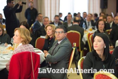 Desayunos La Voz con Susana Díaz