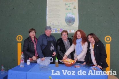 El alcalde de Abrucena, Antonio Torres, inauguró el acto ante numerosos asistentes.