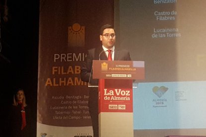 José Díaz, alcalde de Tabernas, ha cerrado la gala.